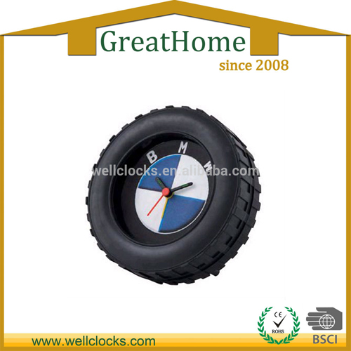 Plastic tire table clock